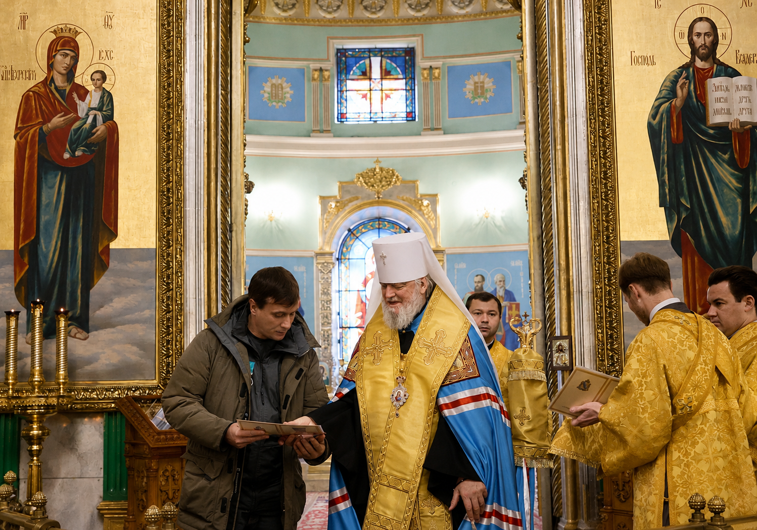 Александр Ульянов выступает на общественном мероприятии